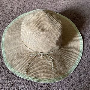 Floppy Beach Hat